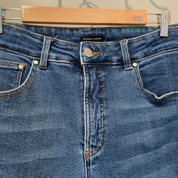 Universal Standard high waist straight jeans, size L - Picture 3 of 8